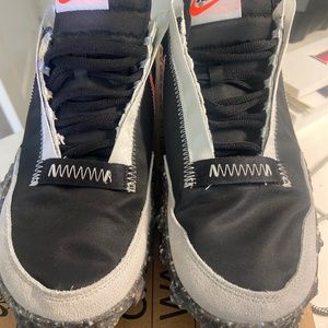 Nike Women's Waffle Racer Crater Shoes White Hyper Crimson CT1983-101 Size 7